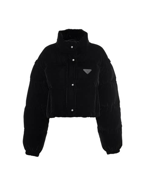 black prada puffer jacket cropped.